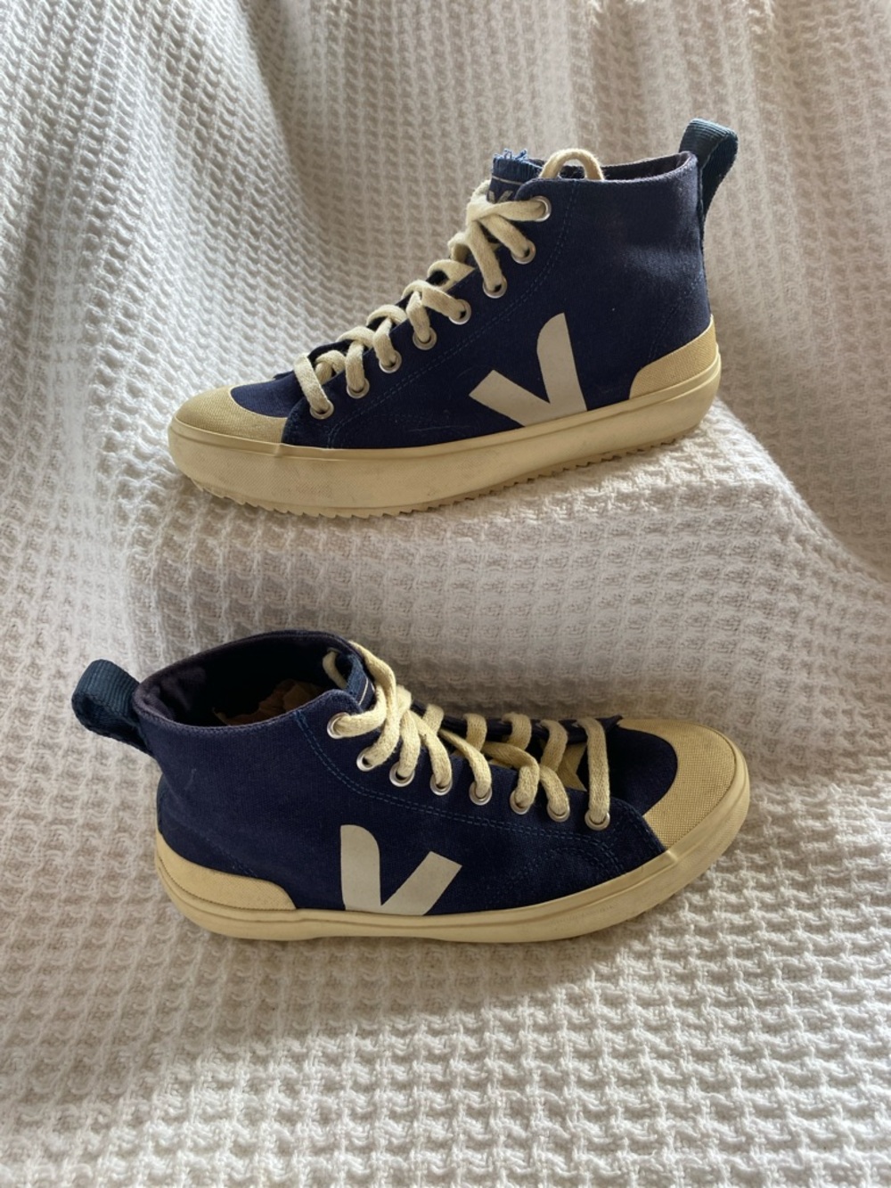 VEJA NOVA HT CANVAS NAUTICO BUTTER SOLE